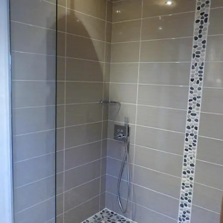 Charmant 3 Pieces Renove Avec Sauna Et Jacuzzi Pour 6 Pers. Au Grand-Bornand - Fr-1-458-107 *